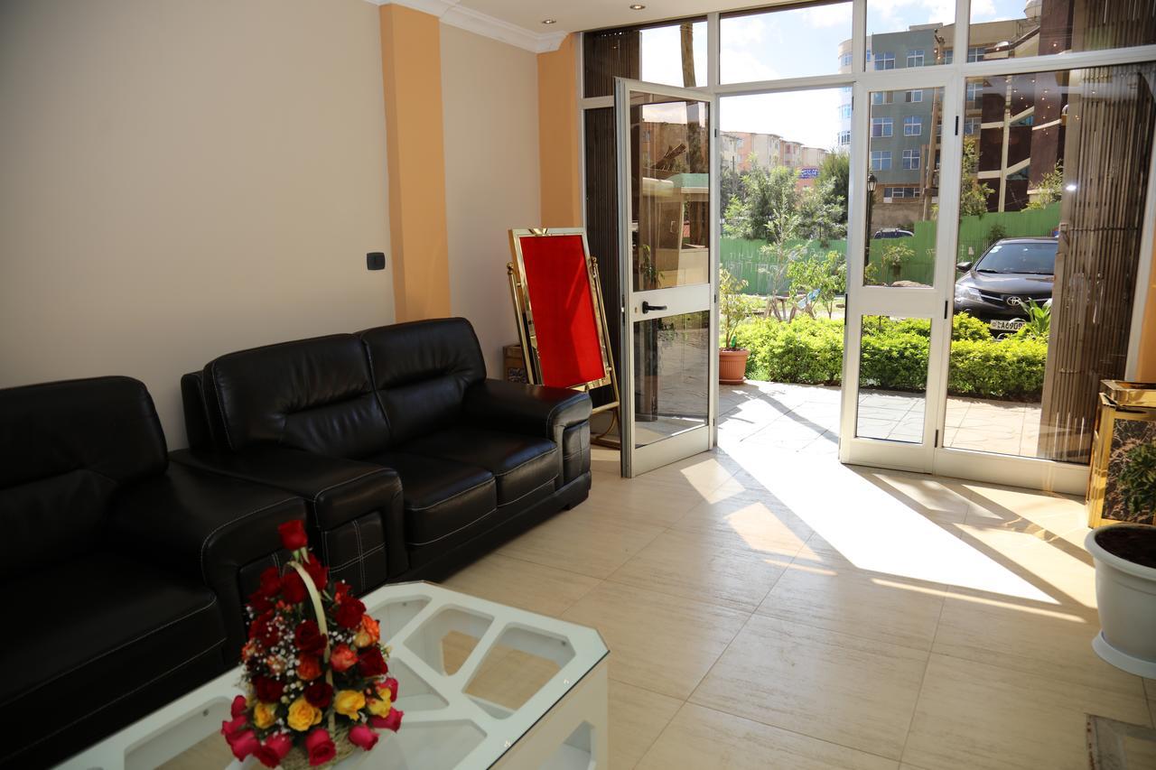 Vamos Guest House Addis Ababa Exterior foto