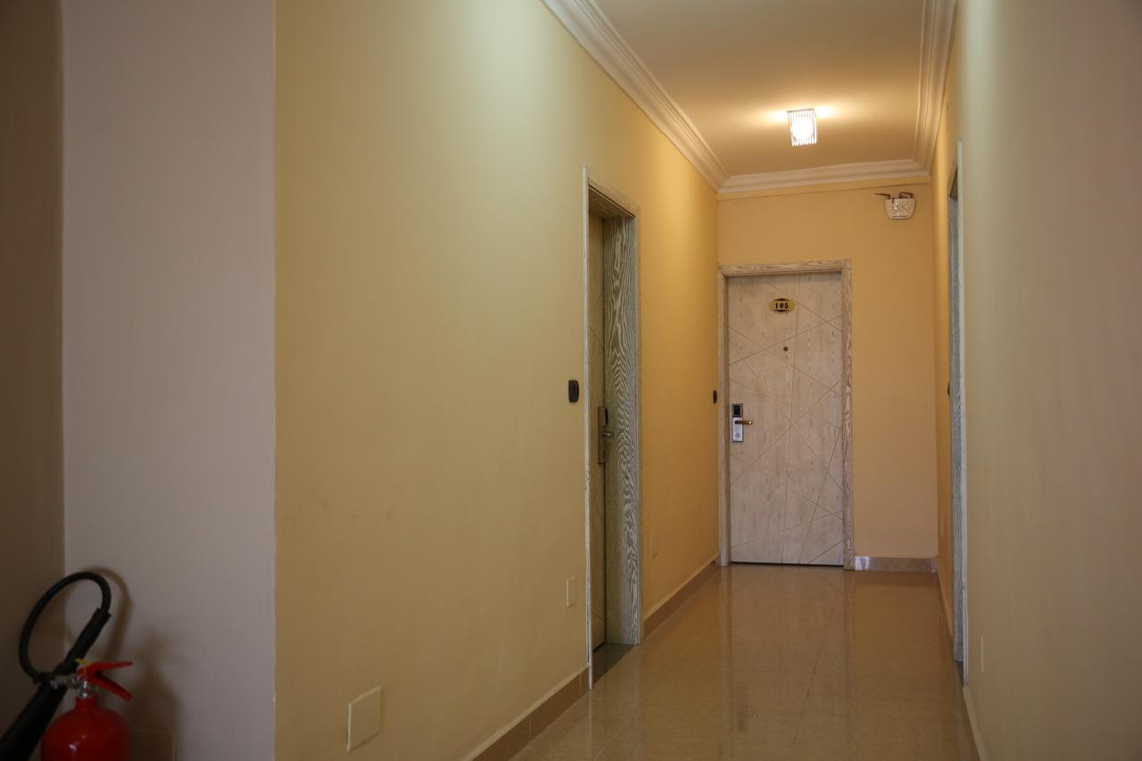 Vamos Guest House Addis Ababa Exterior foto