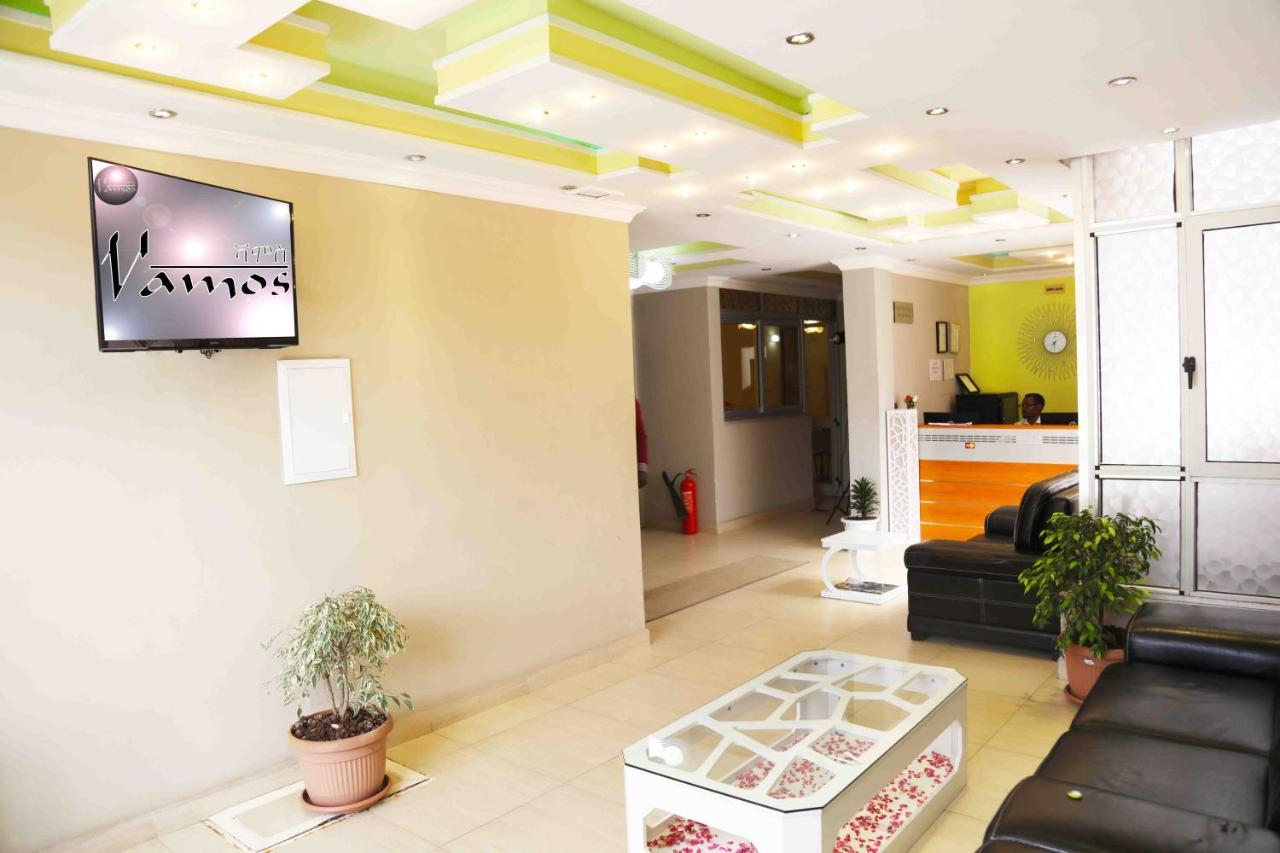 Vamos Guest House Addis Ababa Exterior foto