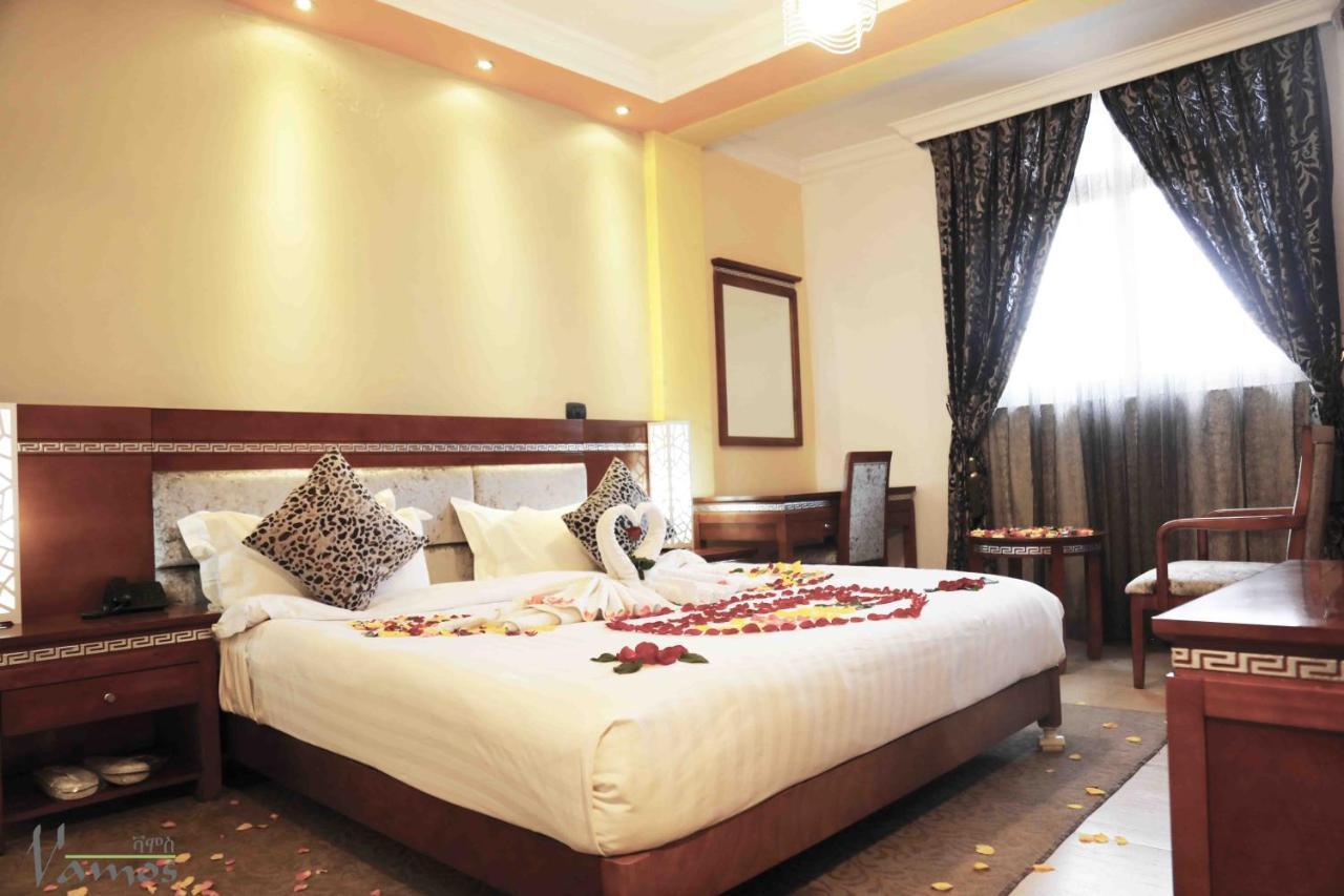 Vamos Guest House Addis Ababa Exterior foto