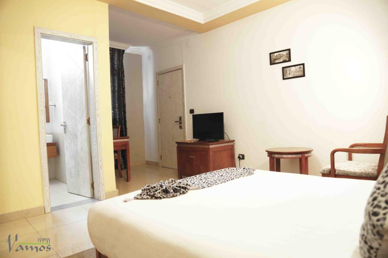Vamos Guest House Addis Ababa Exterior foto